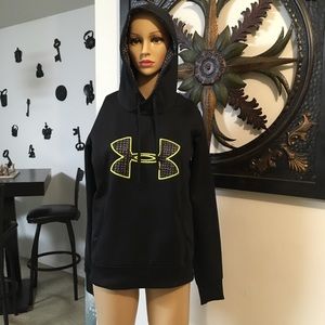 Under Armour Semi -Fitted Coldgear Storm Hoodie Small